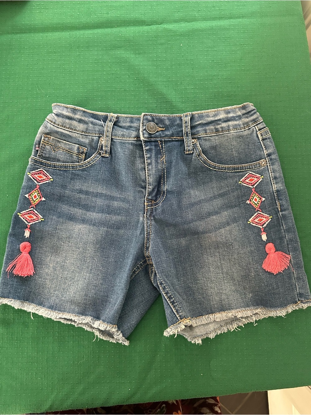Vigoss Blue Denim Shorts with Pink Tassel Embroidery